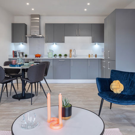 Apt 2 Living Room Kitchen (4)